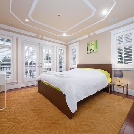 Oakridge Luxury Homestay Vancouver Exterior foto